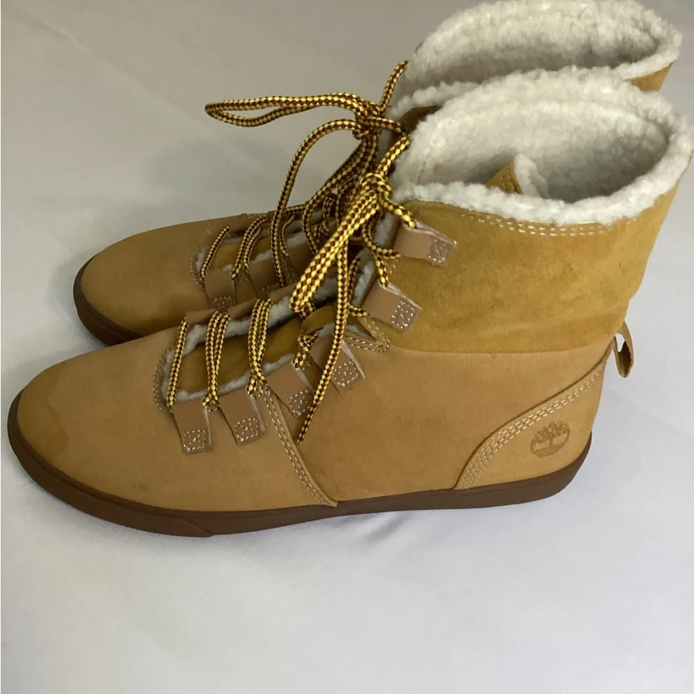 Timberland Dausette Fleece Fold Down Boots Size 8.5